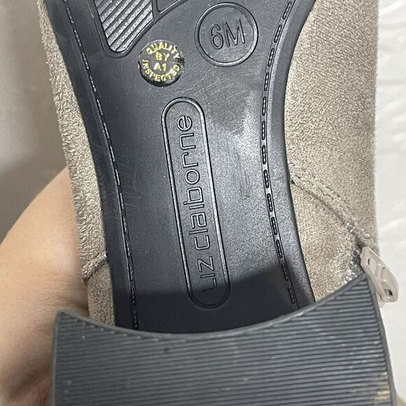 Liz Claiborne Yarmont Block Heel Over the Knee Boots Tan Taupe Size 6M - Picture 9 of 16